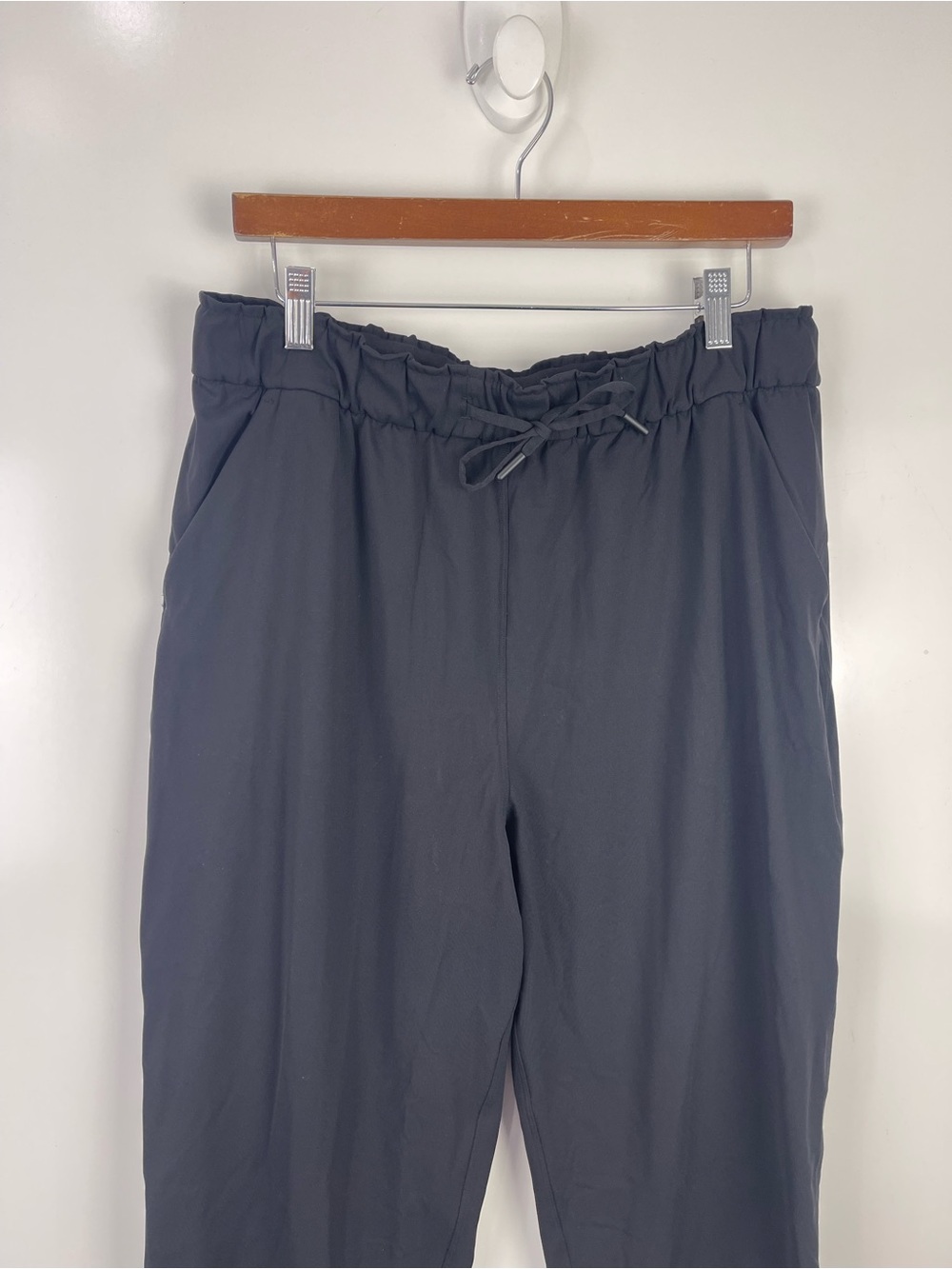 Lululemon Keep Moving Pants Women’s Size 12 High Rise 7/8 Casual Stretch Black - Picture 7 of 10